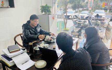 &#33521;&#22269;&#19978;&#24066;&#20844;&#21496;&#23448;&#32593;&#51;&#54;&#53;&#40;&#20013;&#22269;&#41;&#32929;&#20221;&#26377;&#38480;&#20844;&#21496;
